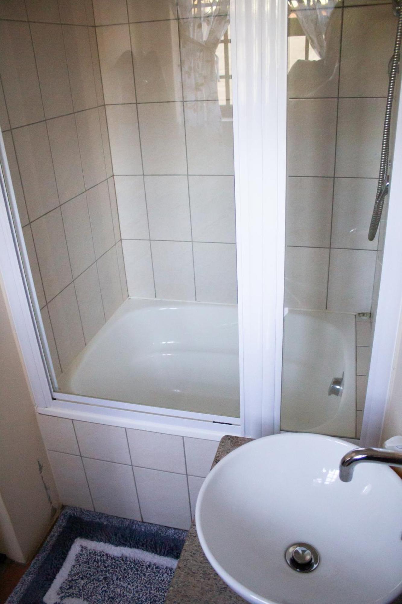 De Oude Yotclub Bed and Breakfast Oudtshoorn Δωμάτιο φωτογραφία